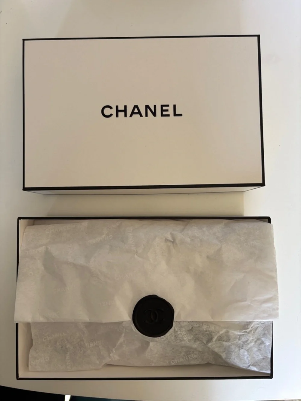 NWT- Limited Edition Chanel 6 pc Set Rouge Allure Lipstick in Gold Case Sold Out - Picture 3 of 9